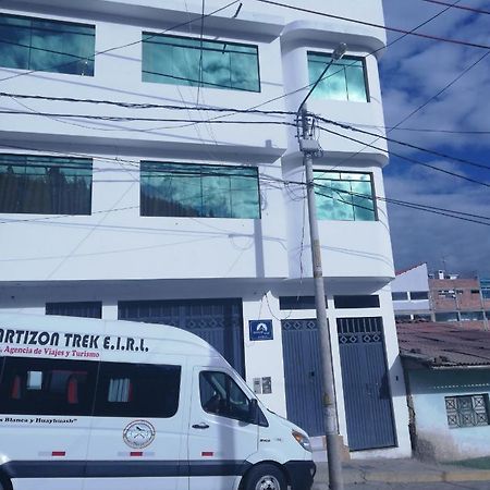 Artesonraju Hostel Huaraz Buitenkant foto