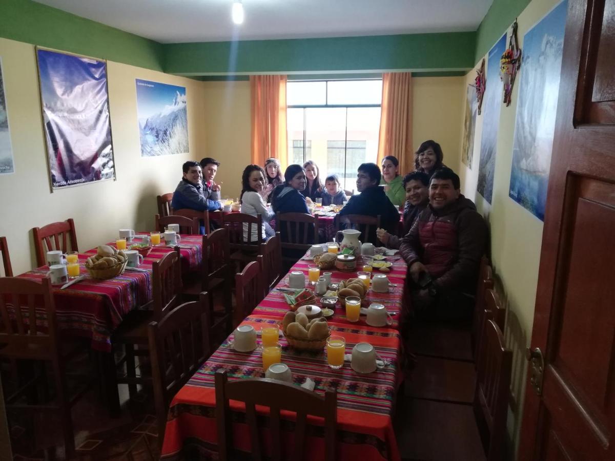 Artesonraju Hostel Huaraz Buitenkant foto
