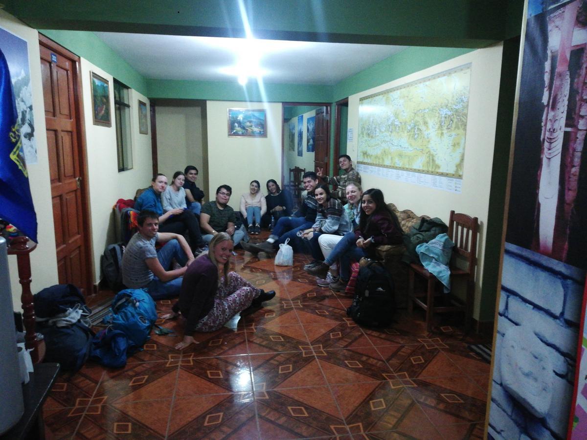 Artesonraju Hostel Huaraz Buitenkant foto